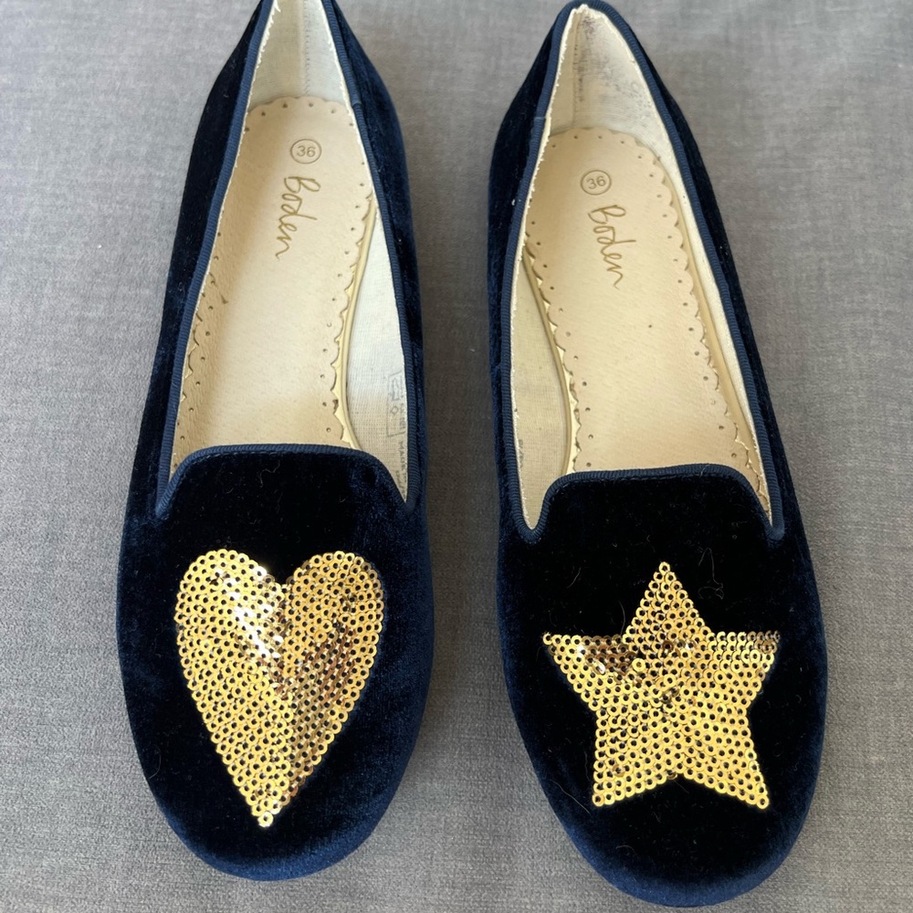 MiniBoden navy velvet and gold sequin flats